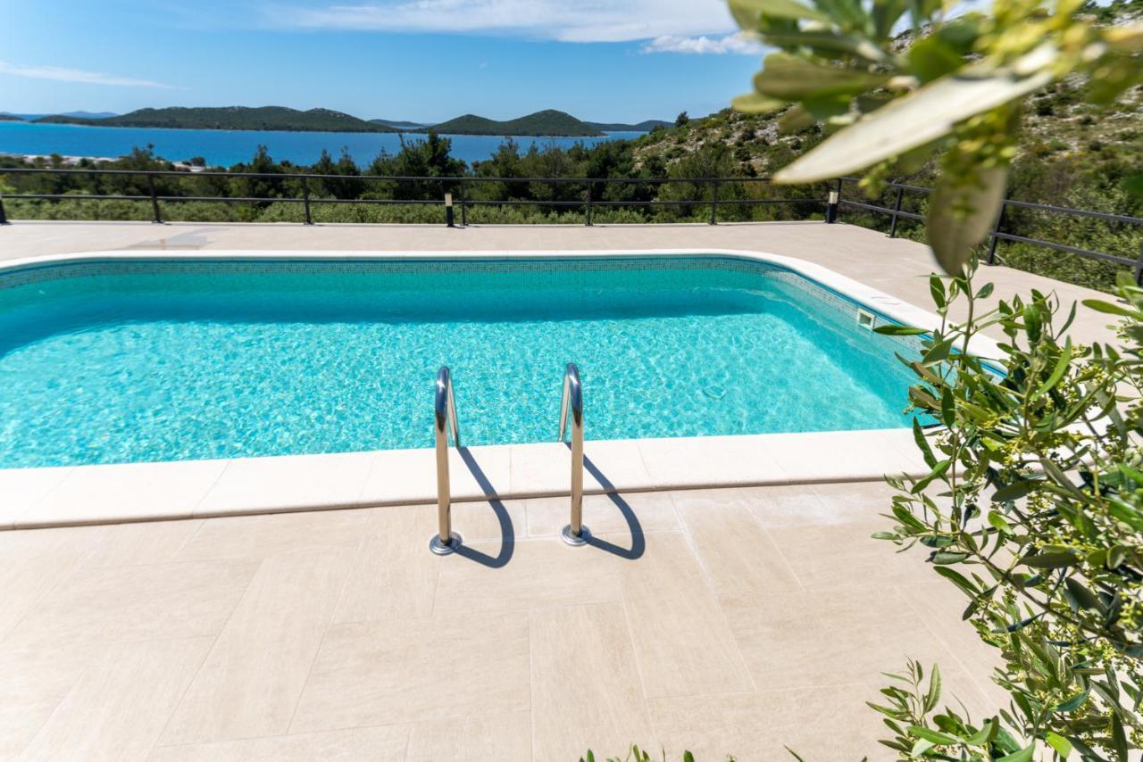 Holiday Home Svemir ドラゲ エクステリア 写真