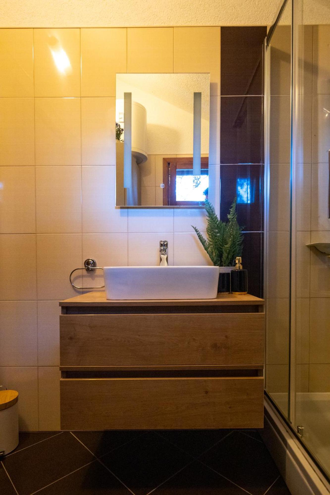 Holiday Home Svemir ドラゲ エクステリア 写真